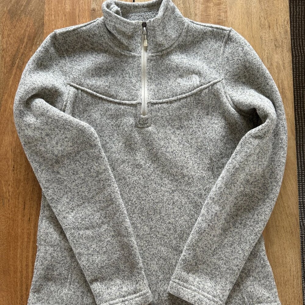 The North Face Women's Maggy Sweater Fleece ¼ Zip